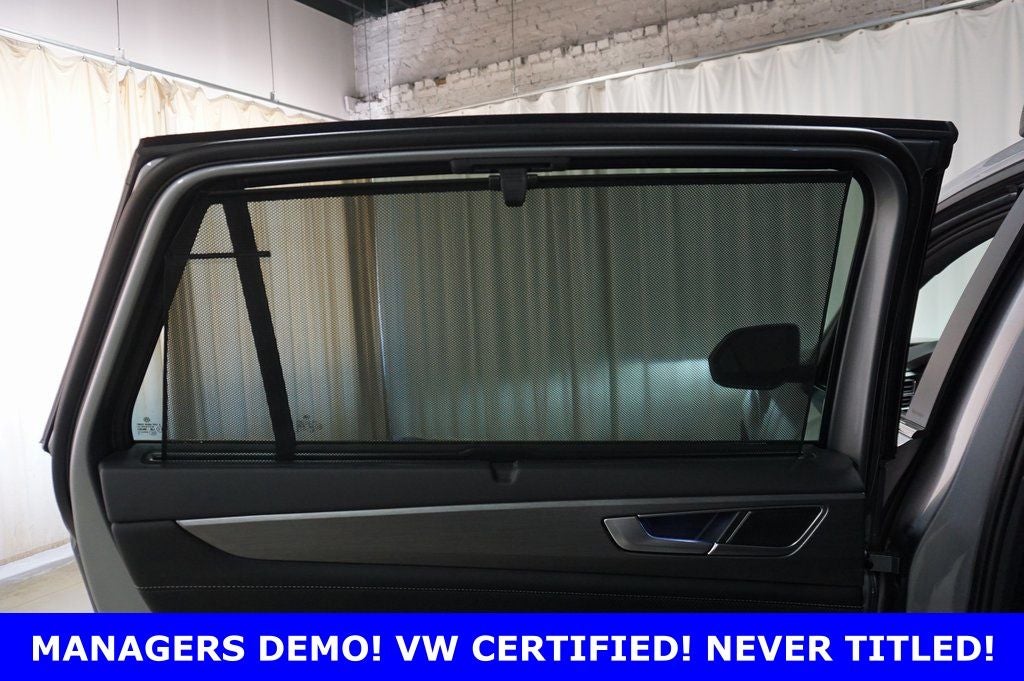 2025 Volkswagen Atlas Cross Sport 2.0T SE w/Technology