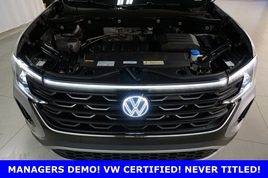 2025 Volkswagen Atlas Cross Sport 2.0T SE w/Technology