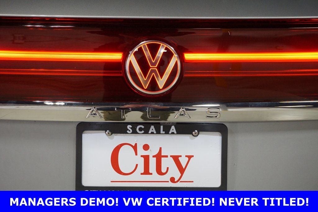 2025 Volkswagen Atlas Cross Sport 2.0T SE w/Technology