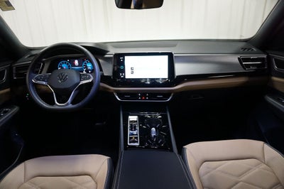 2025 Volkswagen Atlas Cross Sport 2.0T SE w/Technology