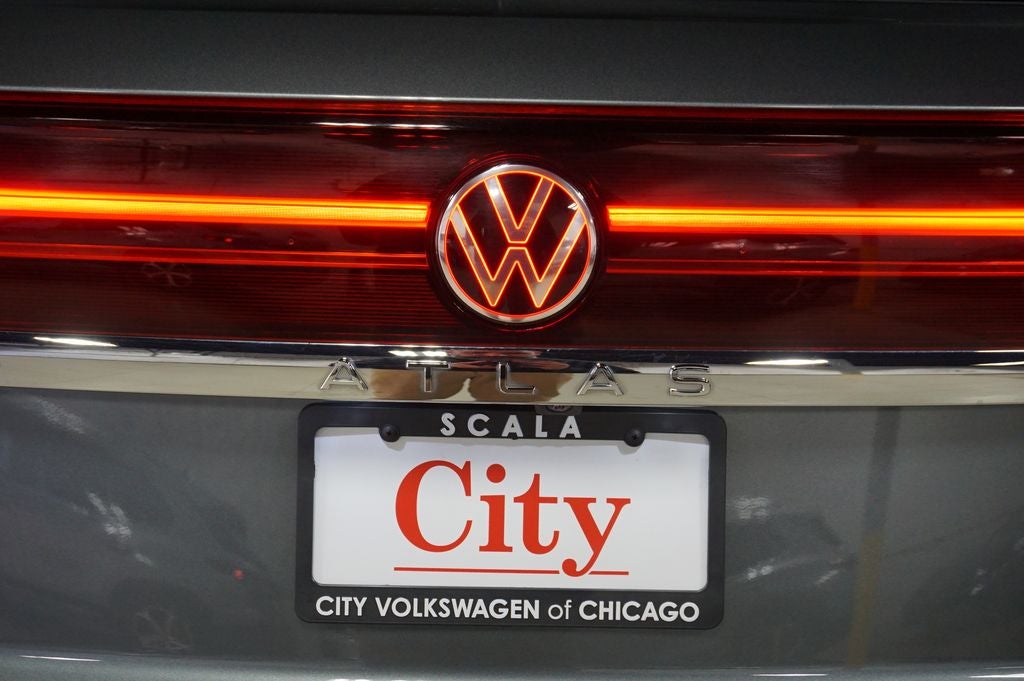 2025 Volkswagen Atlas Cross Sport 2.0T SE w/Technology