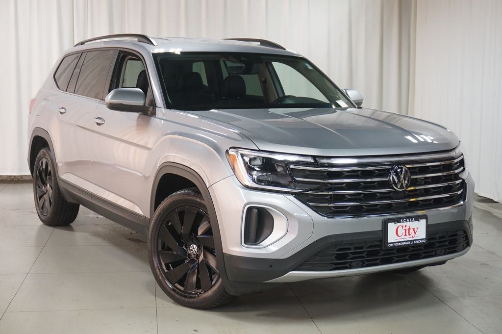 2024 Volkswagen Atlas 2.0T SE w/Technology