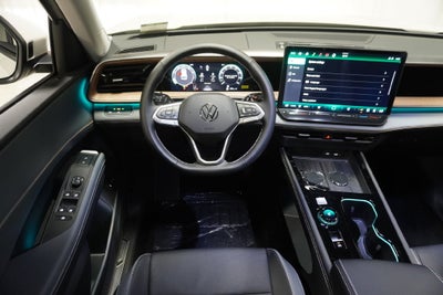 2027 Volkswagen Atlas SE w/Technology
