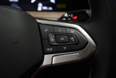 2027 Volkswagen Atlas SE w/Technology
