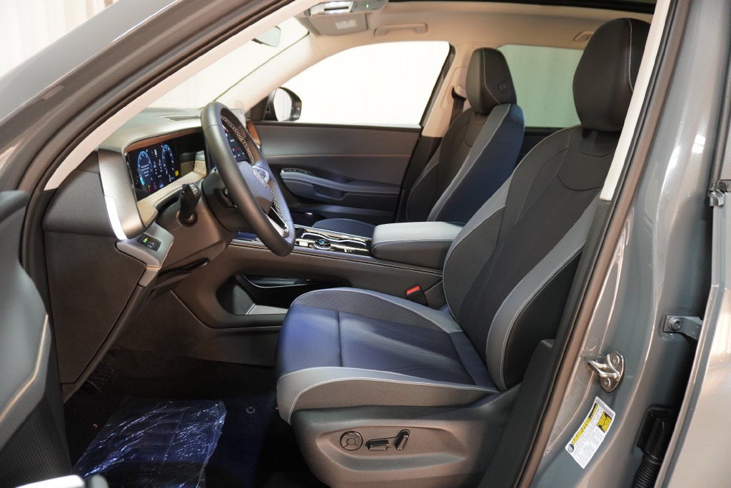 2027 Volkswagen Atlas SE w/Technology