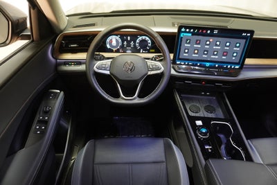 2027 Volkswagen Atlas SE w/Technology