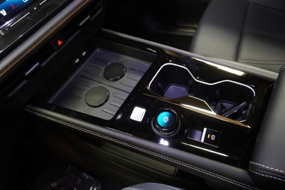 2027 Volkswagen Atlas SE w/Technology