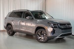 2027 Volkswagen Atlas SE w/Technology
