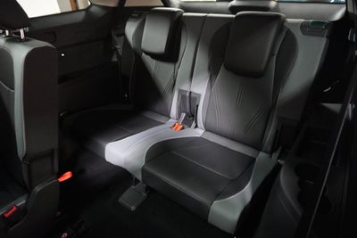 2027 Volkswagen Atlas SE w/Technology