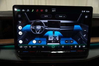 2027 Volkswagen Atlas SE w/Technology