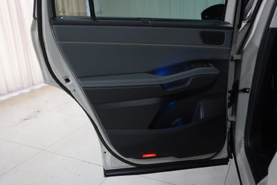 2027 Volkswagen Atlas SE w/Technology