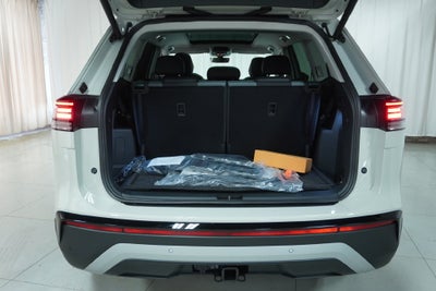 2027 Volkswagen Atlas SE w/Technology