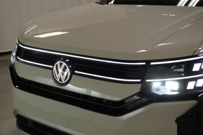 2027 Volkswagen Atlas SE w/Technology