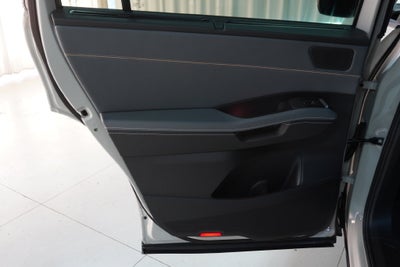 2027 Volkswagen Atlas SE w/Technology