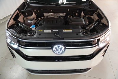 2027 Volkswagen Atlas SE w/Technology