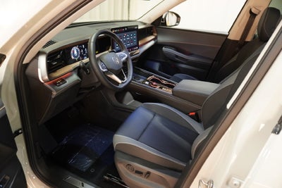 2027 Volkswagen Atlas SE w/Technology
