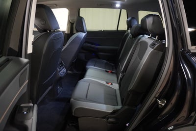 2027 Volkswagen Atlas SE w/Technology