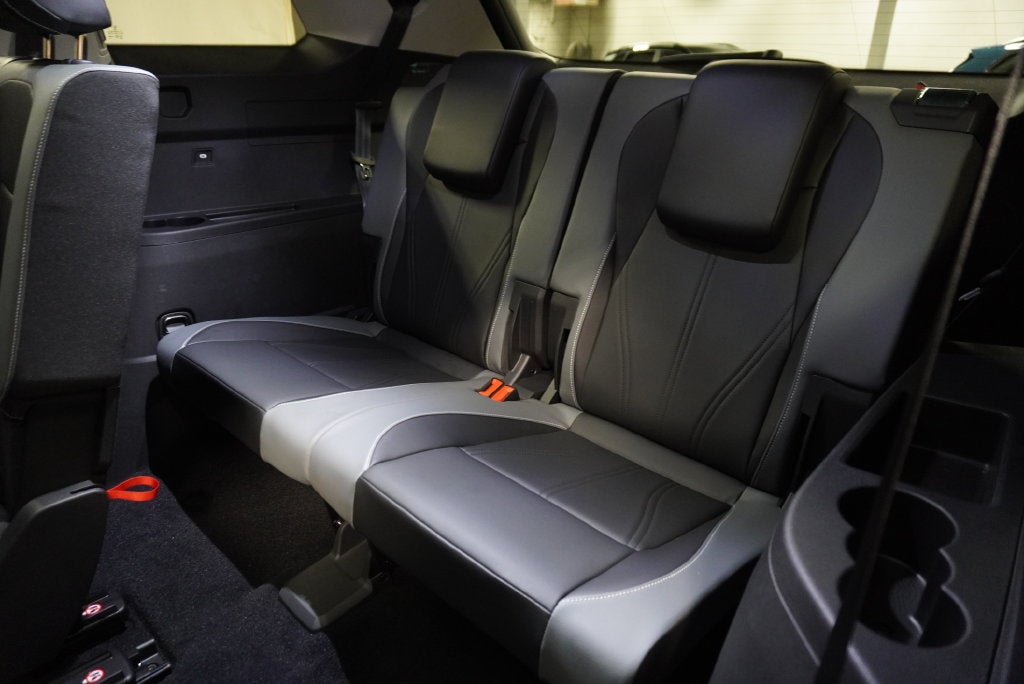 2027 Volkswagen Atlas SE w/Technology
