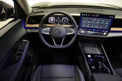 2027 Volkswagen Atlas SE w/Technology