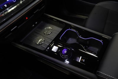 2027 Volkswagen Atlas SE w/Technology