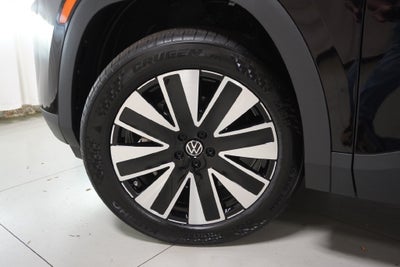 2027 Volkswagen Atlas SE w/Technology