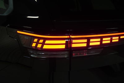 2027 Volkswagen Atlas SE w/Technology