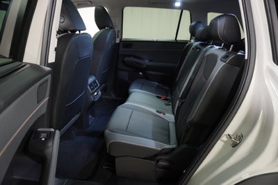 2027 Volkswagen Atlas SE w/Technology
