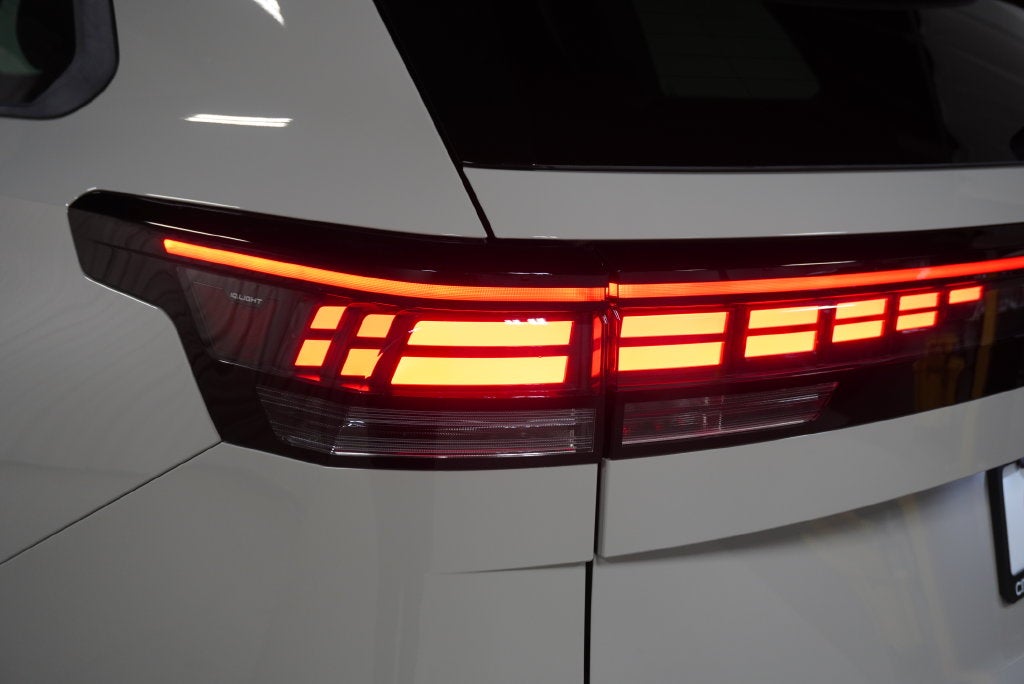 2027 Volkswagen Atlas SE w/Technology
