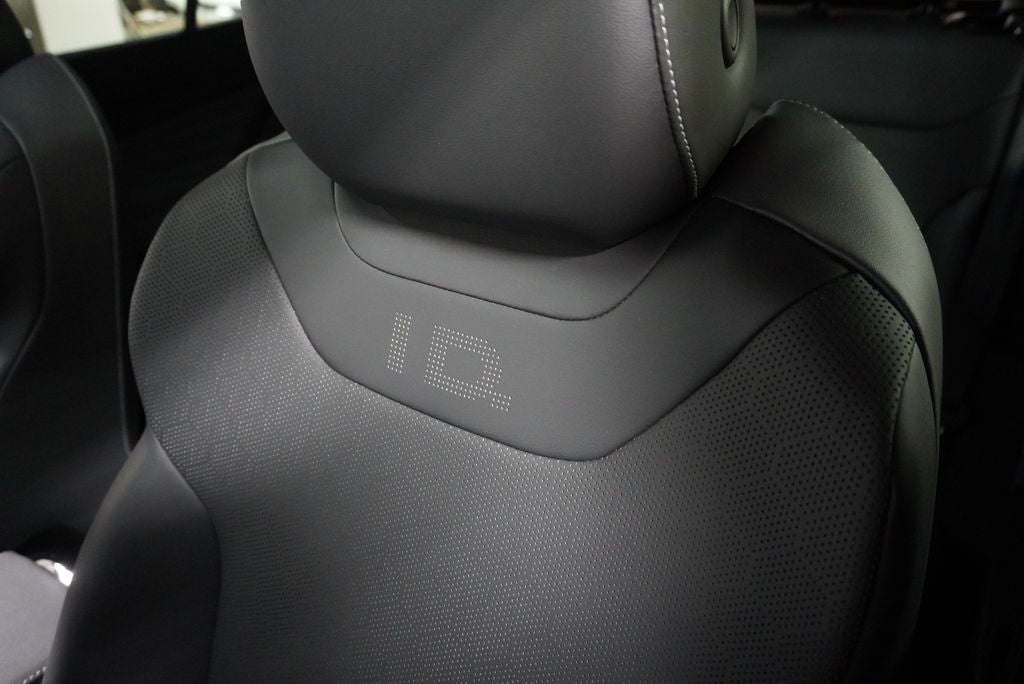 2023 Volkswagen ID.4 Pro S Plus
