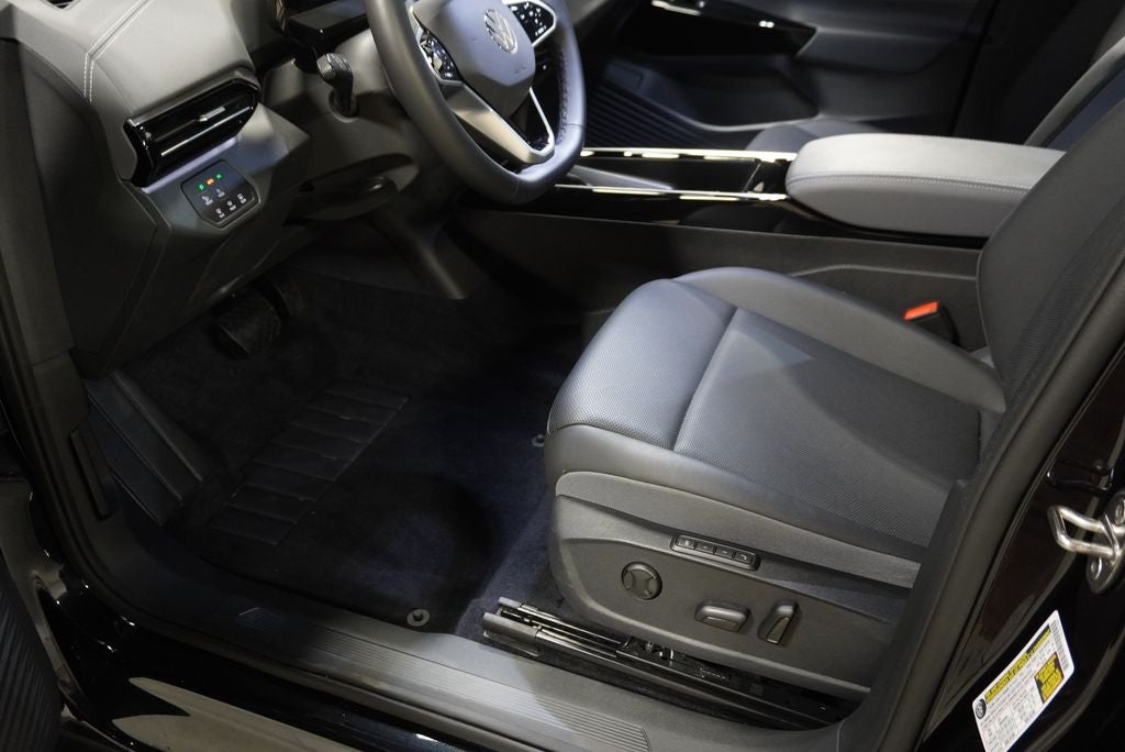 2023 Volkswagen ID.4 Pro S Plus