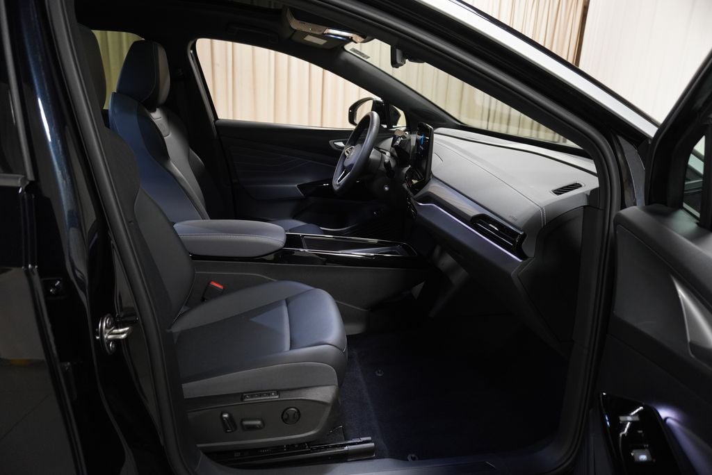 2023 Volkswagen ID.4 Pro S Plus