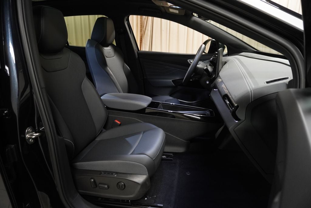 2023 Volkswagen ID.4 Pro S Plus