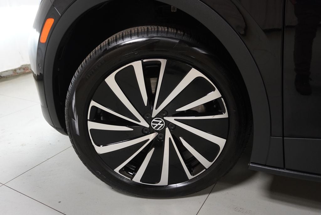 2023 Volkswagen ID.4 Pro S Plus
