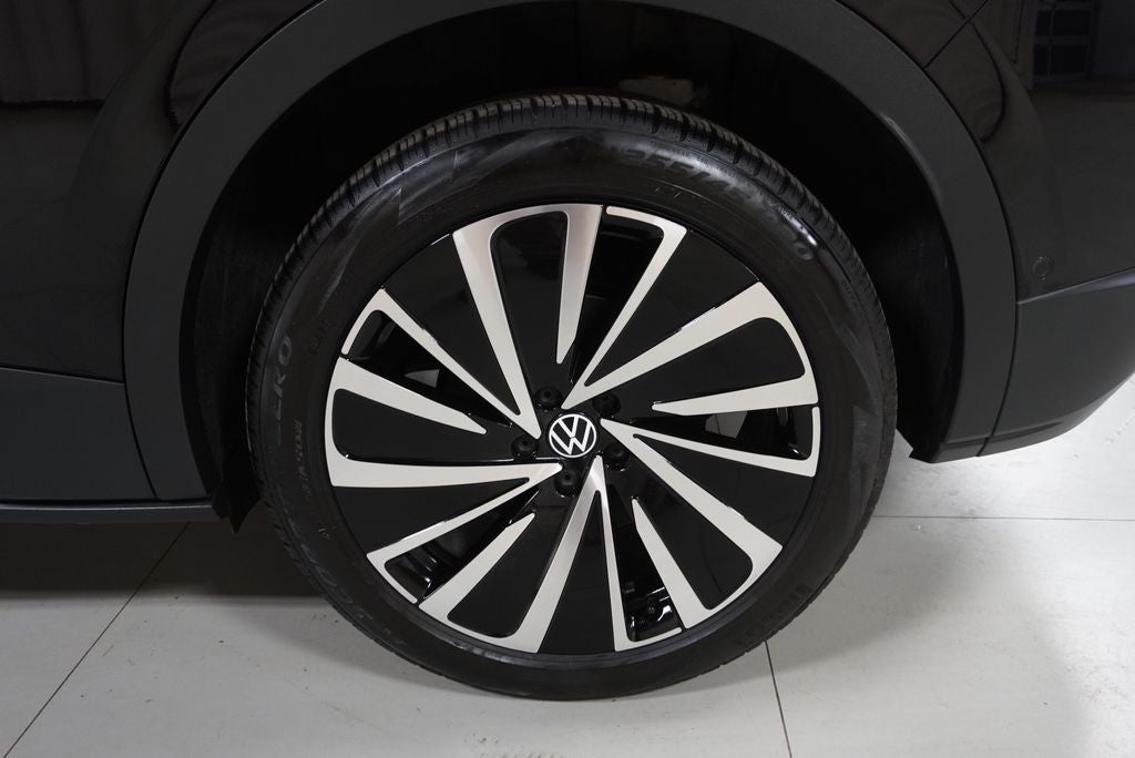 2023 Volkswagen ID.4 Pro S Plus