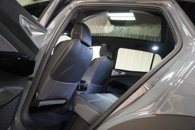 2023 Volkswagen ID.4 Pro S Plus