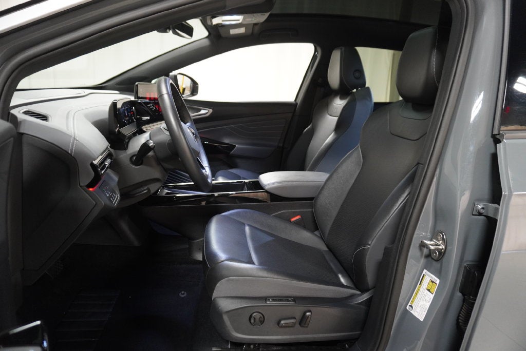 2023 Volkswagen ID.4 Pro S Plus
