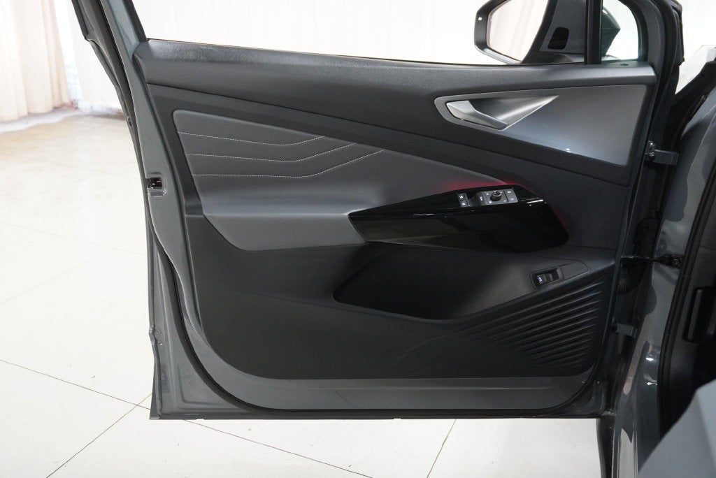 2023 Volkswagen ID.4 Pro S Plus