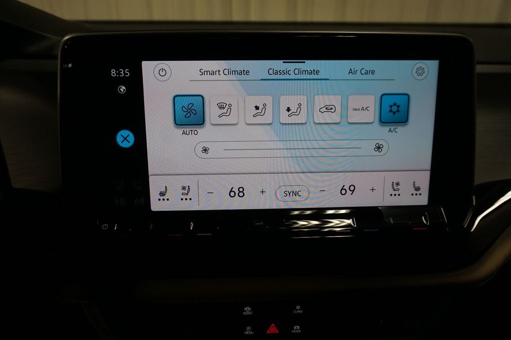 2026 Volkswagen Atlas Cross Sport 2.0T SE w/Technology