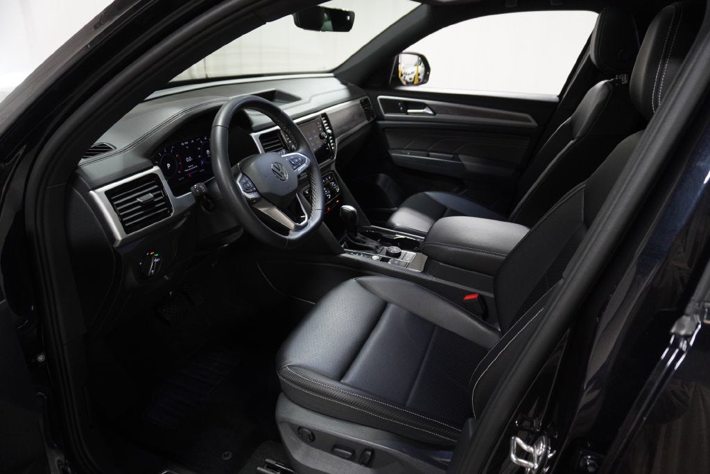 2023 Volkswagen Atlas Cross Sport 3.6L V6 SE w/Technology