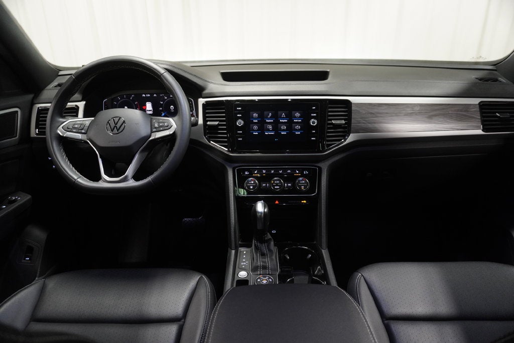 2023 Volkswagen Atlas Cross Sport 3.6L V6 SE w/Technology