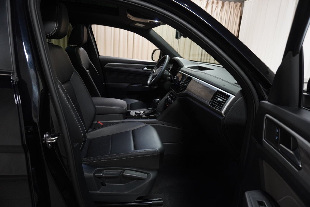 2023 Volkswagen Atlas Cross Sport 3.6L V6 SE w/Technology