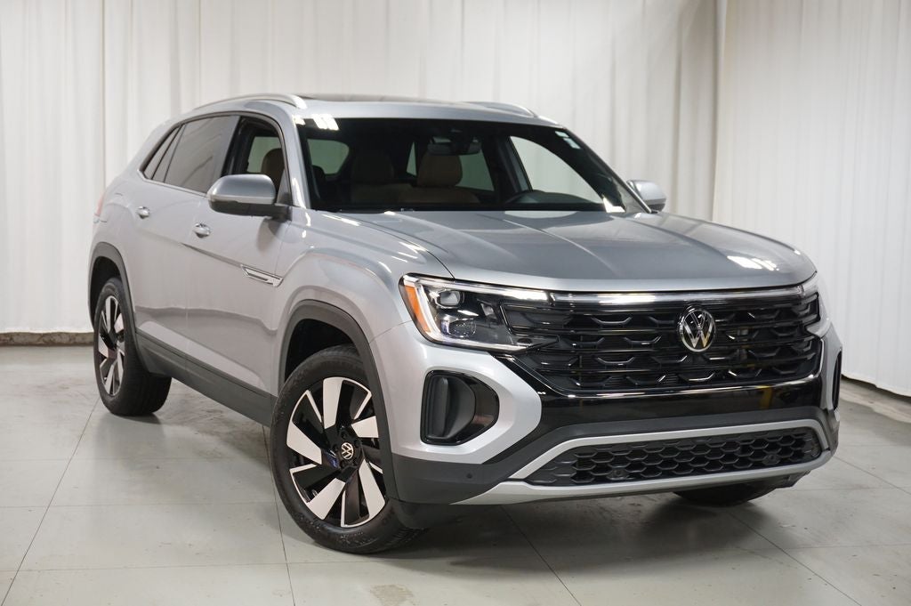 2025 Volkswagen Atlas Cross Sport 2.0T SE w/Technology