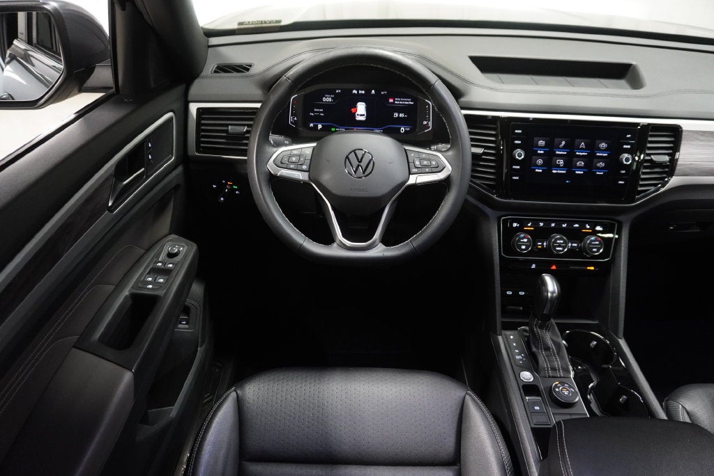 2023 Volkswagen Atlas Cross Sport 3.6L V6 SE w/Technology