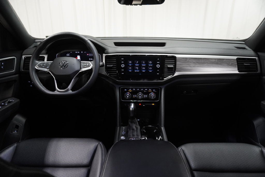 2023 Volkswagen Atlas Cross Sport 3.6L V6 SE w/Technology