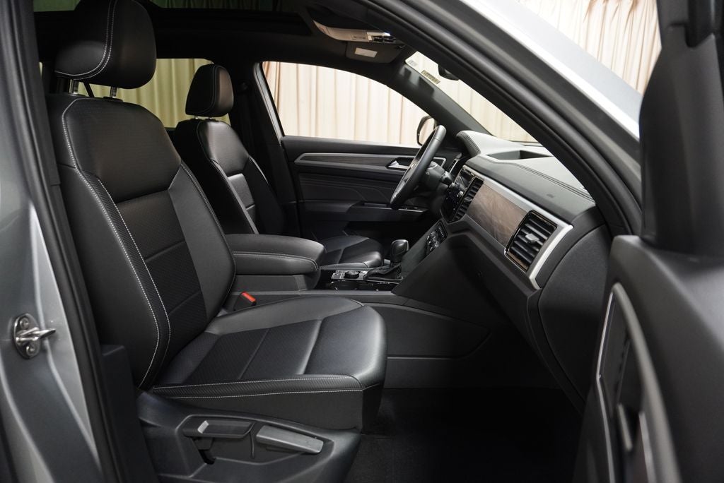 2023 Volkswagen Atlas Cross Sport 3.6L V6 SE w/Technology