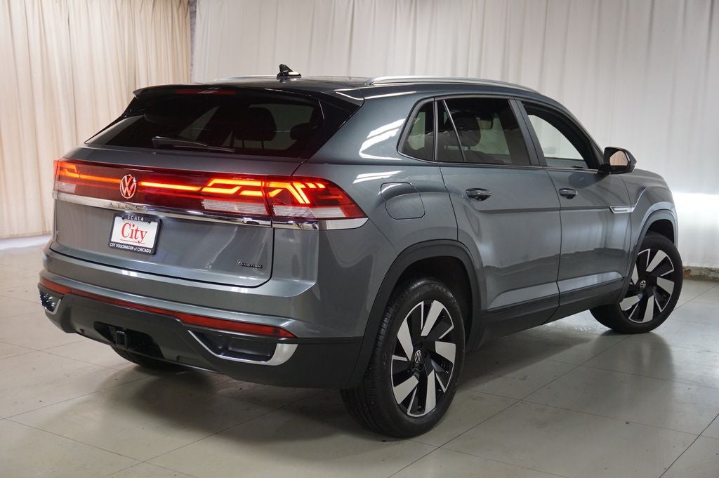 2024 Volkswagen Atlas Cross Sport 2.0T SE w/Technology