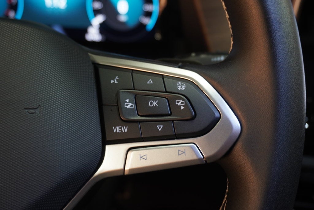 2026 Volkswagen Atlas SE w/Technology