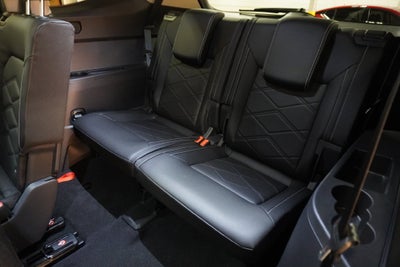 2026 Volkswagen Atlas SE w/Technology