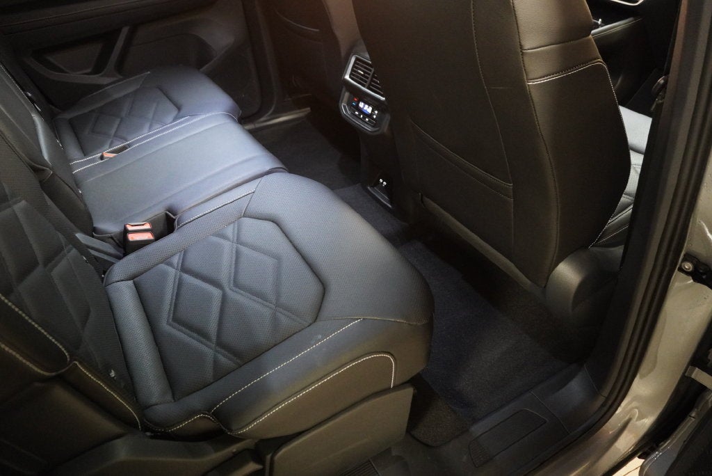 2026 Volkswagen Atlas SE w/Technology