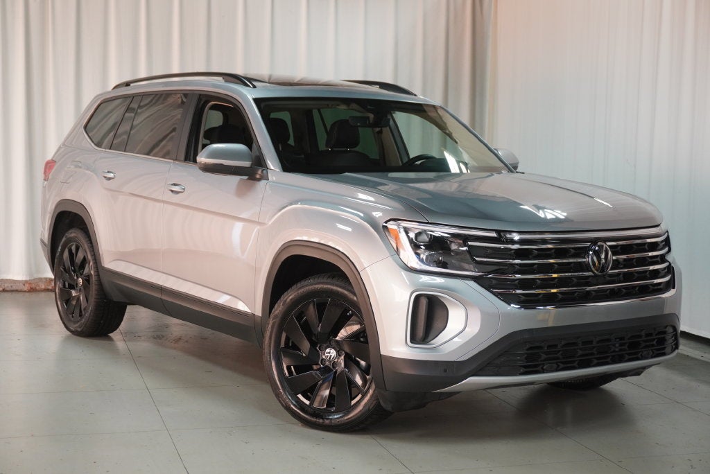 2026 Volkswagen Atlas SE w/Technology